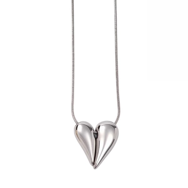 ΜΑΚΡΥ ΚΟΛΙΕ ΑΤΣΑΛΙ ΜΕ ΚΑΡΔΙΑ