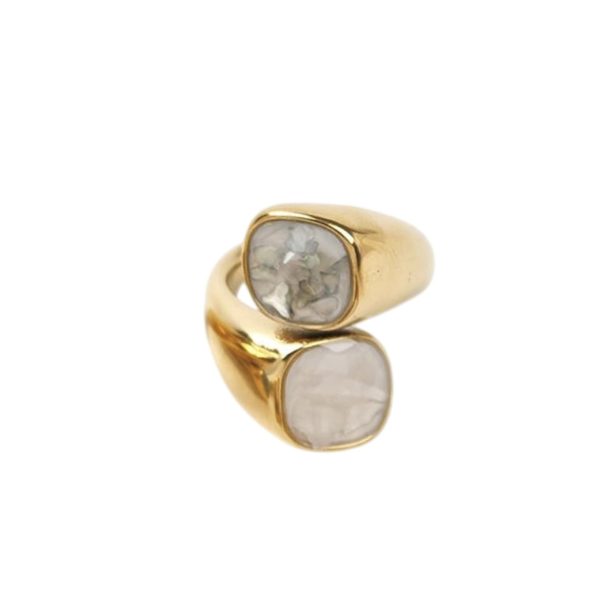 ΔΑΧΤΥΛΙΔΙ ΕΠΙΧΡΥΣΩΜΕΝΟ ΑΤΣΑΛΙ ΜΕ ΛΕΥΚΕΣ ΠΕΤΡΕΣ